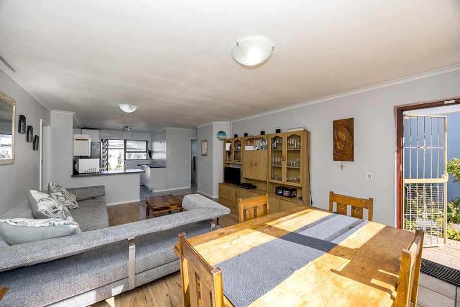 3 Bedroom Property for Sale in Claremont Western Cape
